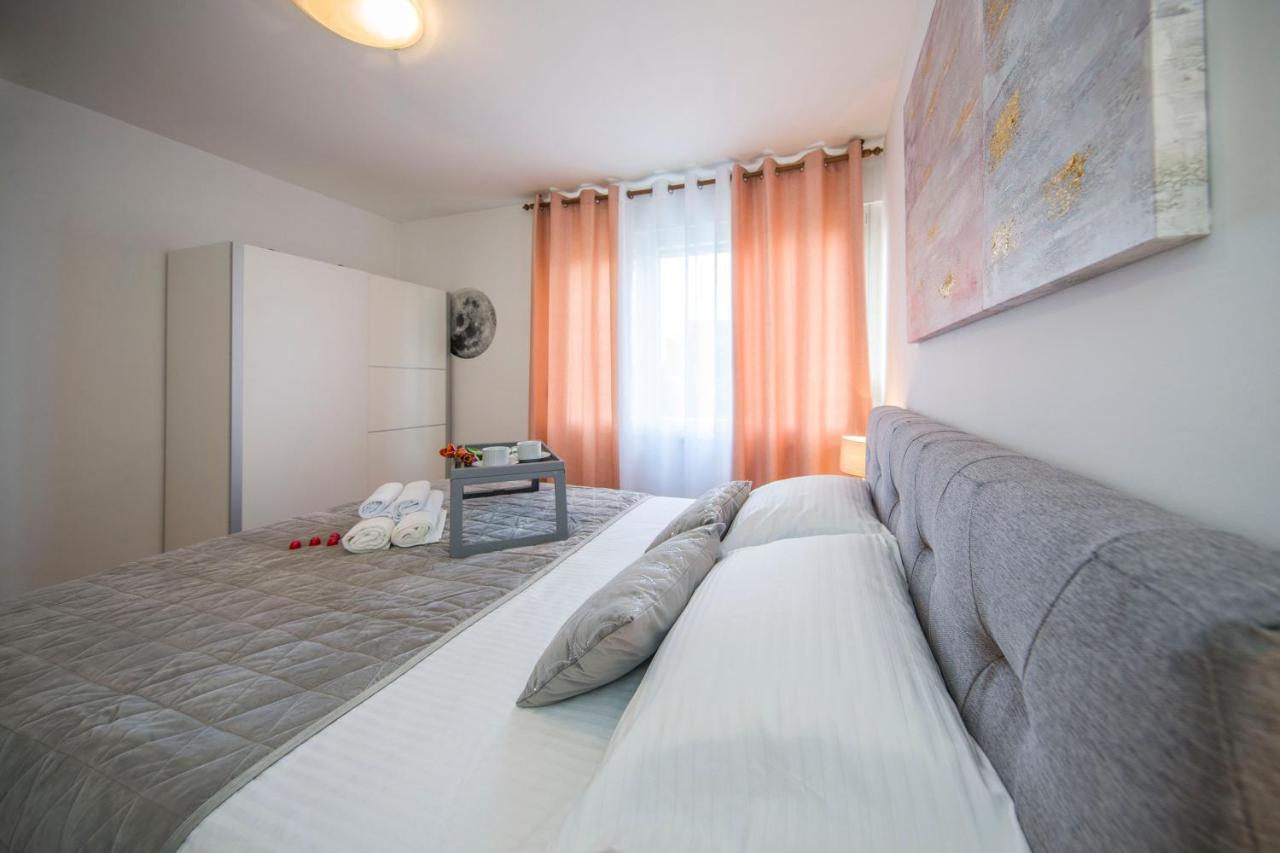 Apartma Nice Split